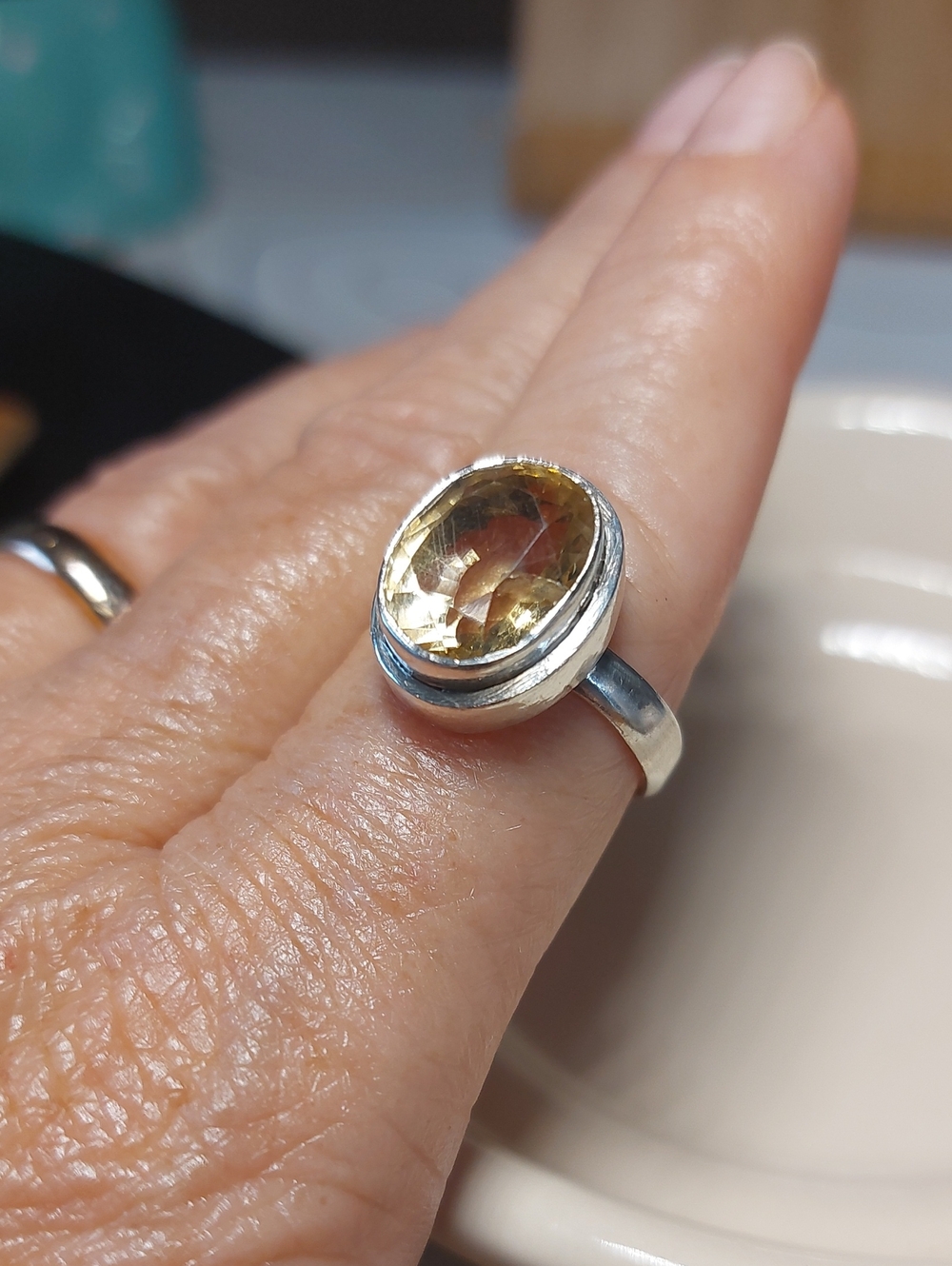 Vintage 925 Sterling Silver Faceted Yellow Citrine Bezel Statement Ring Sz 8